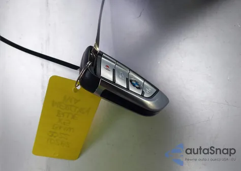 2022 BMW X5 Phev xDrive45E z USA, uszkodzony, nr VIN 5UXTA6C09N9L13543